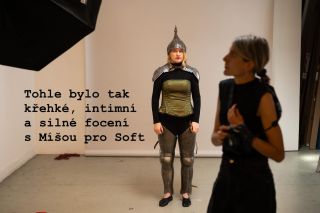 Poslední hodiny Soft v předprodeji ♥️ @women_publishing @hervejakubowicz @michaelakaraskova @_michaela_karasek 🦖 link na...